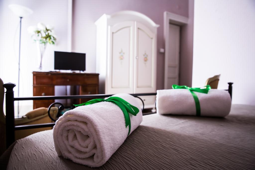 Casa Elide Bed and Breakfast Catania Eksteriør billede